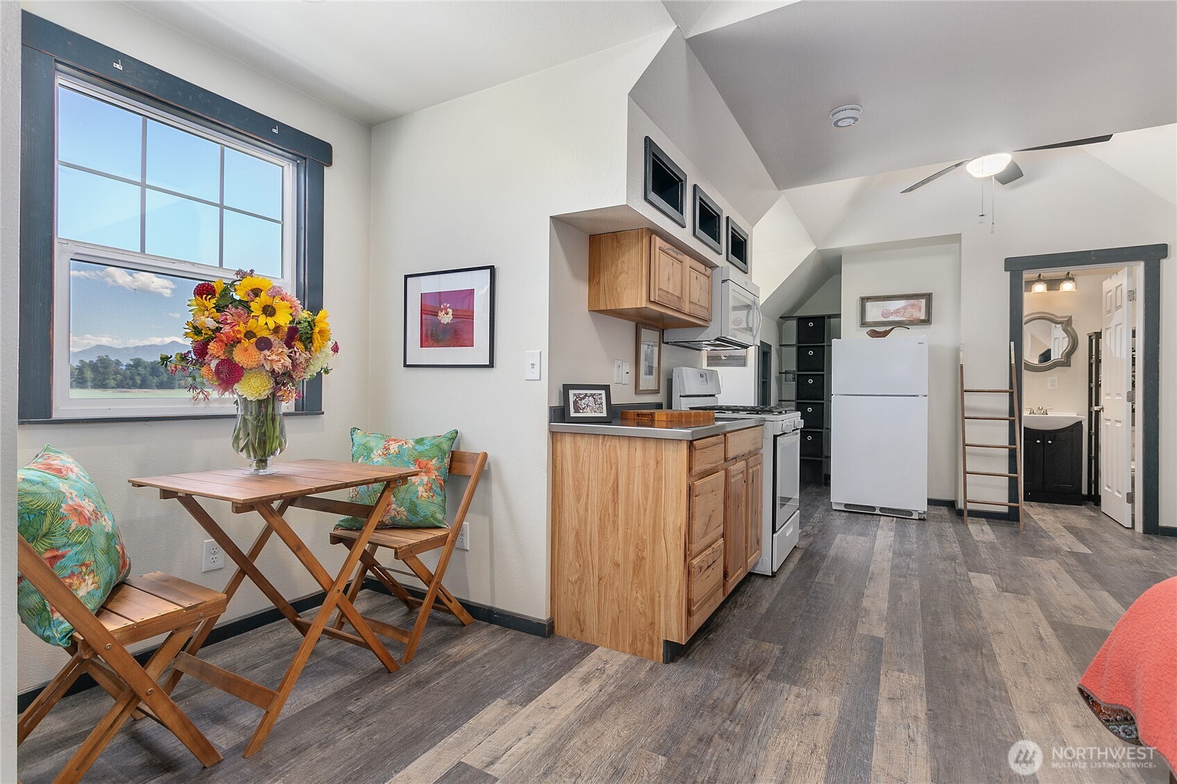 9177 Collins Road Sedro-Woolley, WA 98284 - Photo 27 of 38