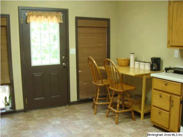 1044 Story Road Woodstock, AL 35188 - Photo 7 of 32
