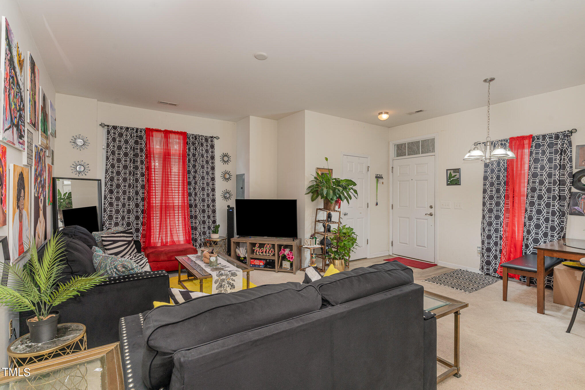 320 Gilman Lane, Unit 111 Raleigh, NC 27610 - Photo 8 of 25 Living/Family Room