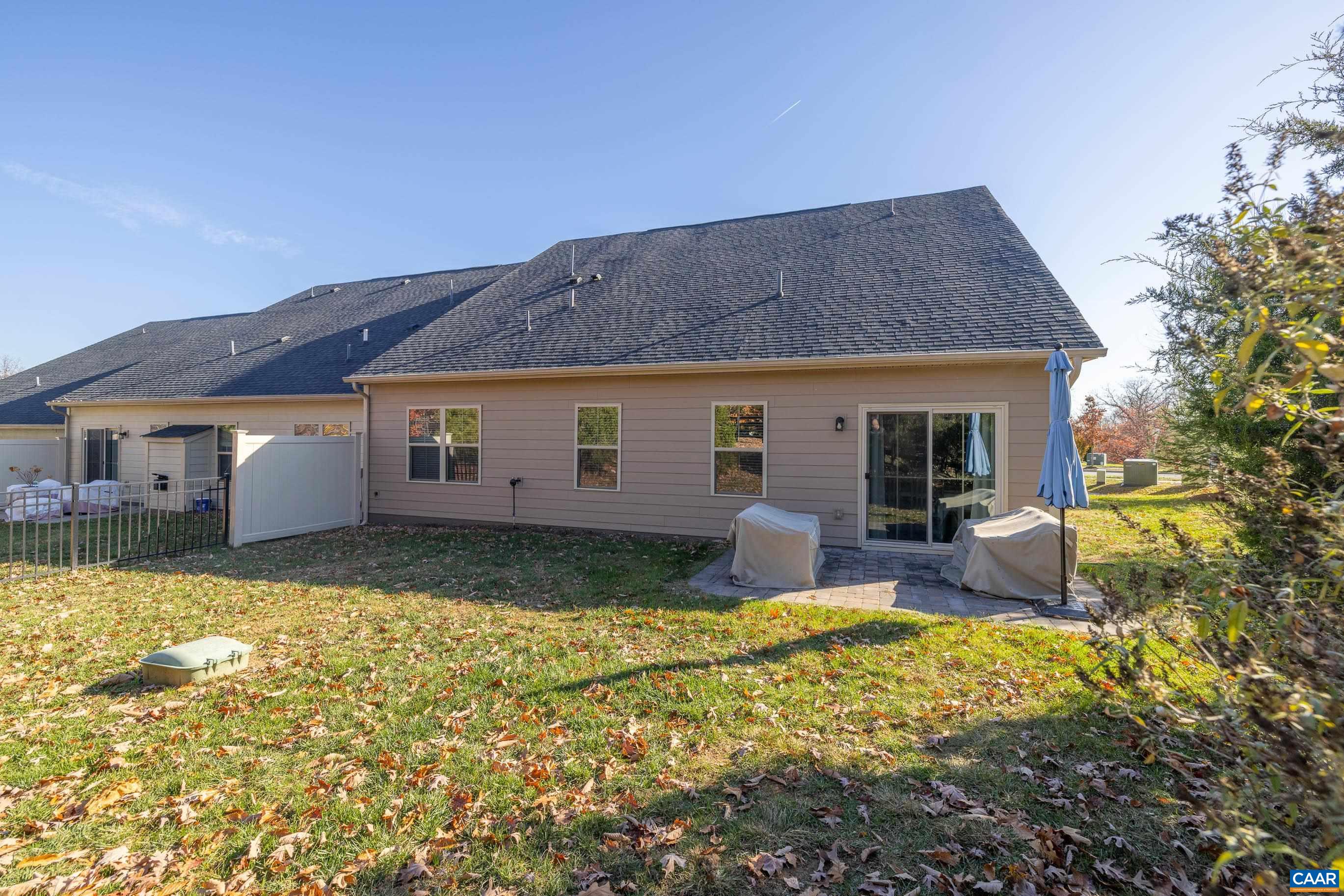 390 Winding Road Keswick, VA 22947 - Photo 7 of 43 Patio and Yard Space