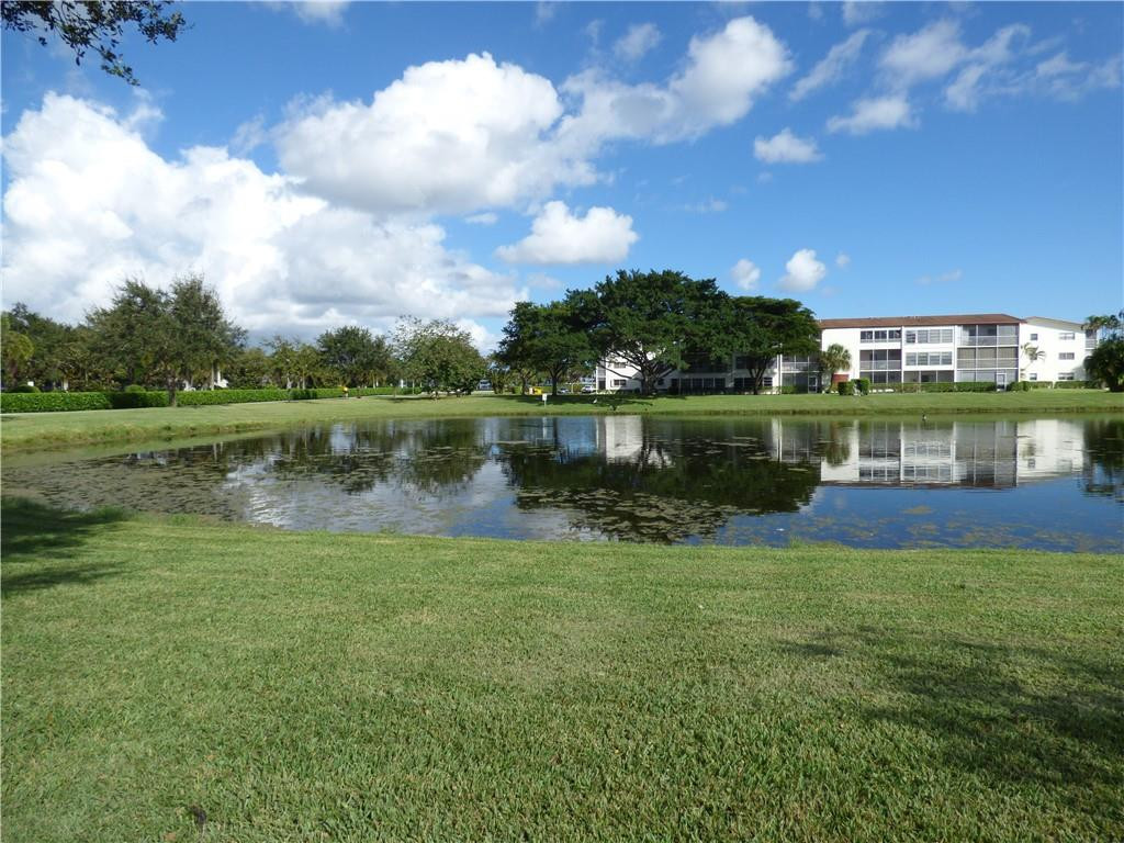 7 Brighton A, Unit 7A Boca Raton, FL 33434 - Photo 16 of 18 Photo 16