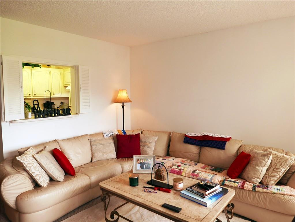 7 Brighton A, Unit 7A Boca Raton, FL 33434 - Photo 3 of 18 Photo 3