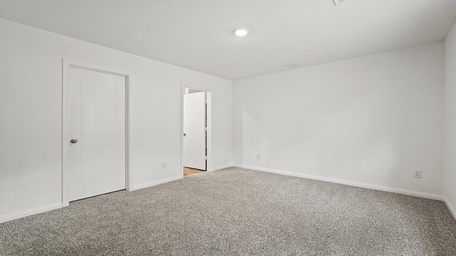 12327 McCrorey Trails Court Conroe, TX 77303 - Photo 13 of 34