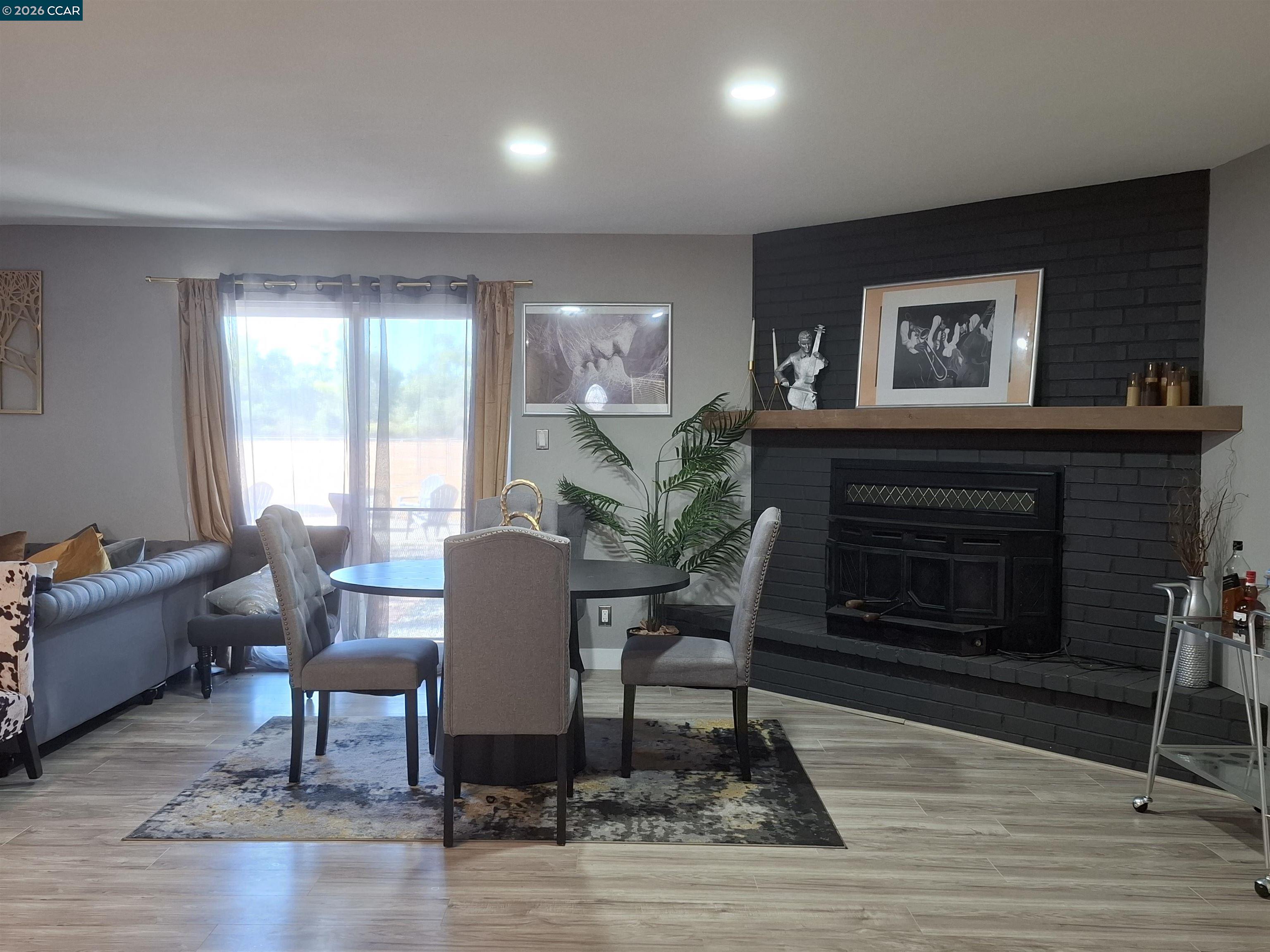 11071 Walmort Road Wilton, CA 95693 - Photo 8 of 29 Gallery Image 8