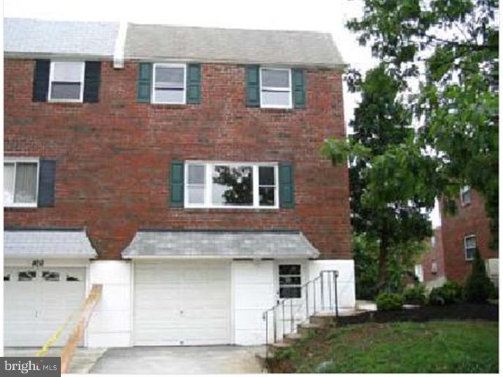 424 Rennard Street Philadelphia, PA 19116 - Photo 2 of 25 Exterior