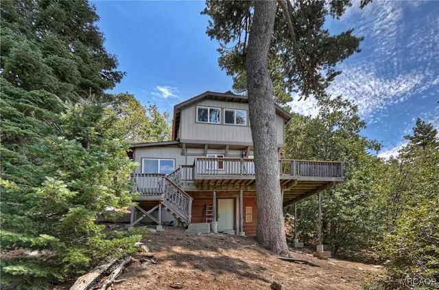 $359,000 | 25515 True Lane, Twin Peaks, CA 92391