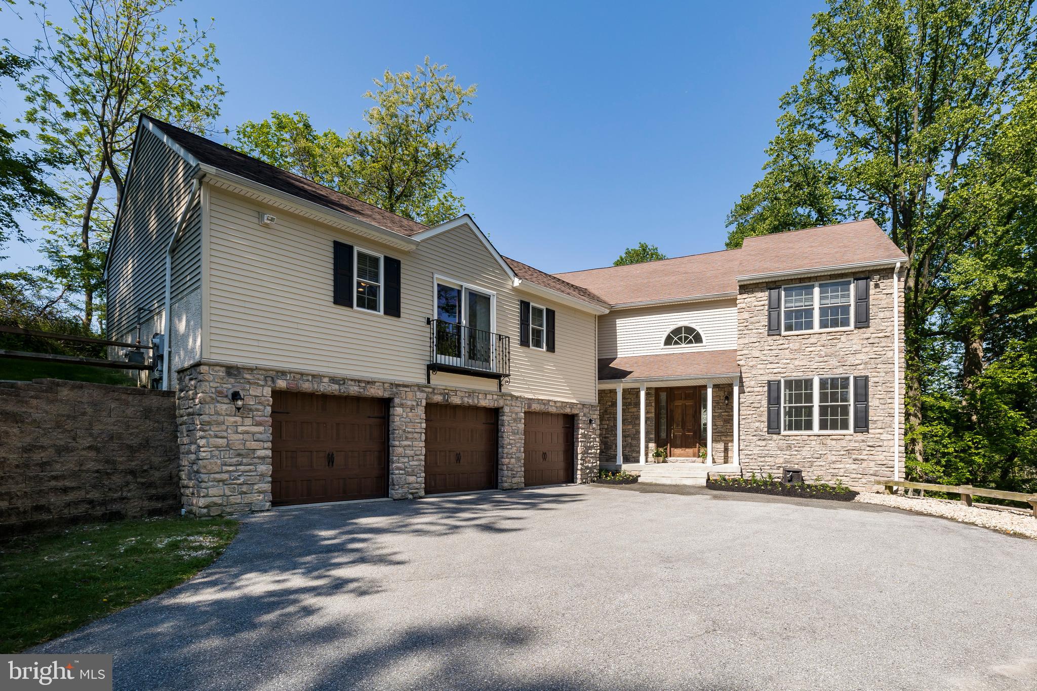 1334 Burke Road West Chester, PA 19380 - Photo 7 of 55 Exterior Front w/driveway