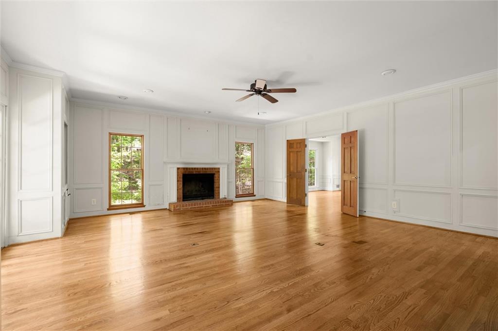 9335 Huntcliff Trace Atlanta, GA 30350 - Photo 18 of 113