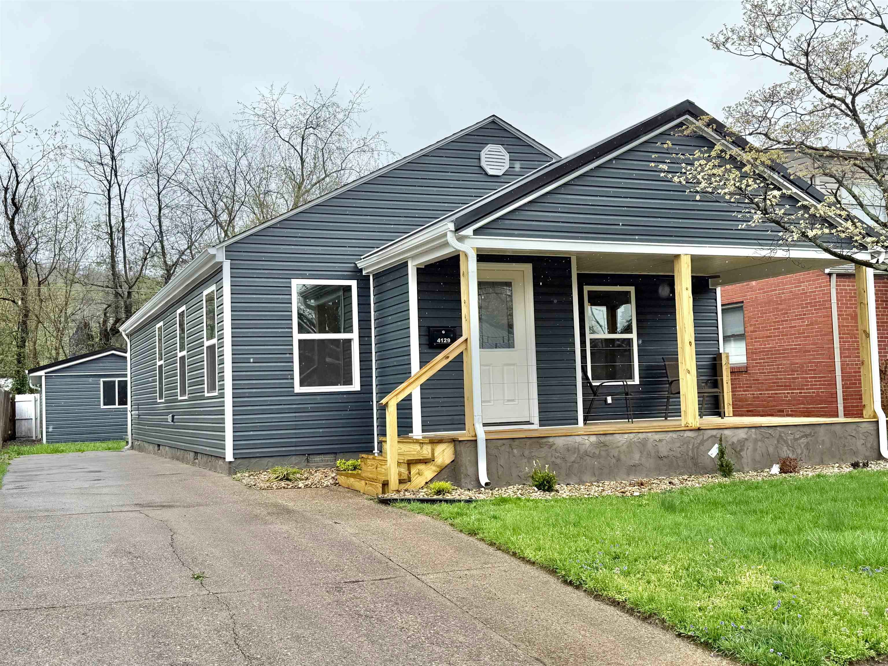 4129 Brandon Road Huntington, WV 25704 - Photo 1 of 18 Gallery Image 1