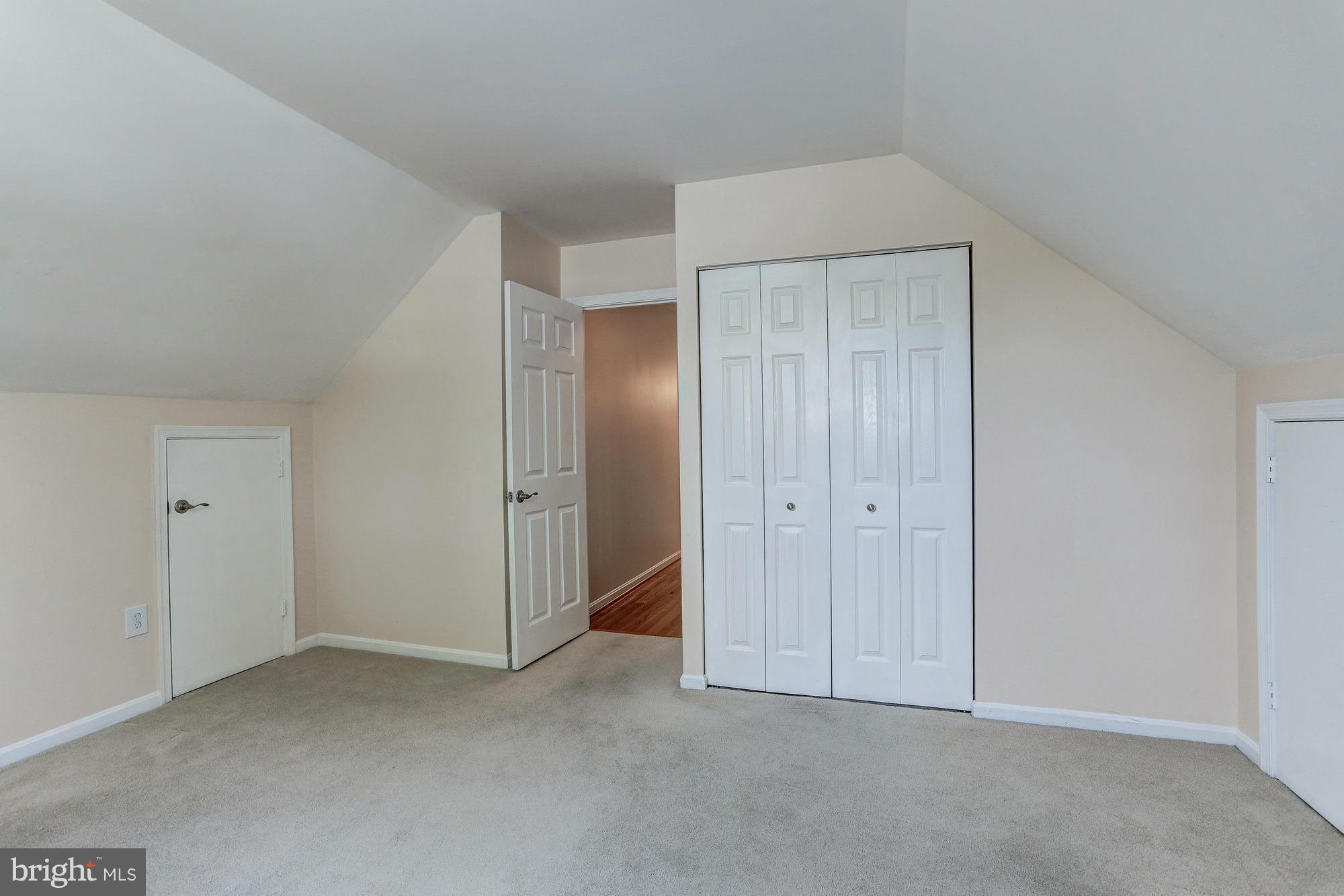 7917 St George Court Springfield, VA 22153 - Photo 23 of 30 Bedroom