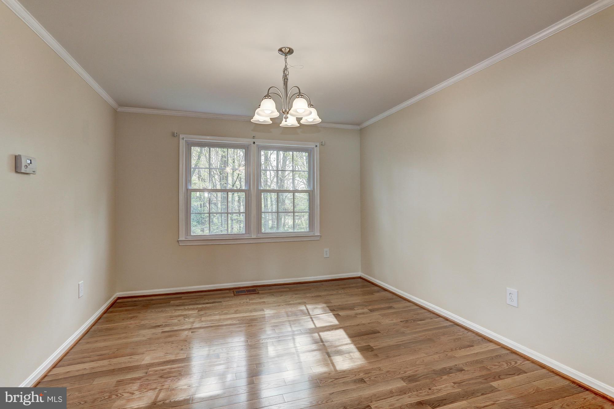 7917 St George Court Springfield, VA 22153 - Photo 6 of 30 Dining Room