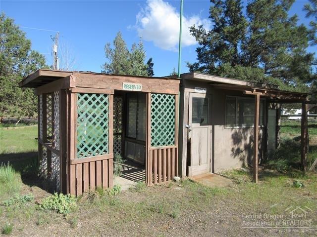 8883 Southwest Sand Ridge Road Terrebonne, OR 97760 - Photo 15 of 17 Outbuilding #1 - great building for gard