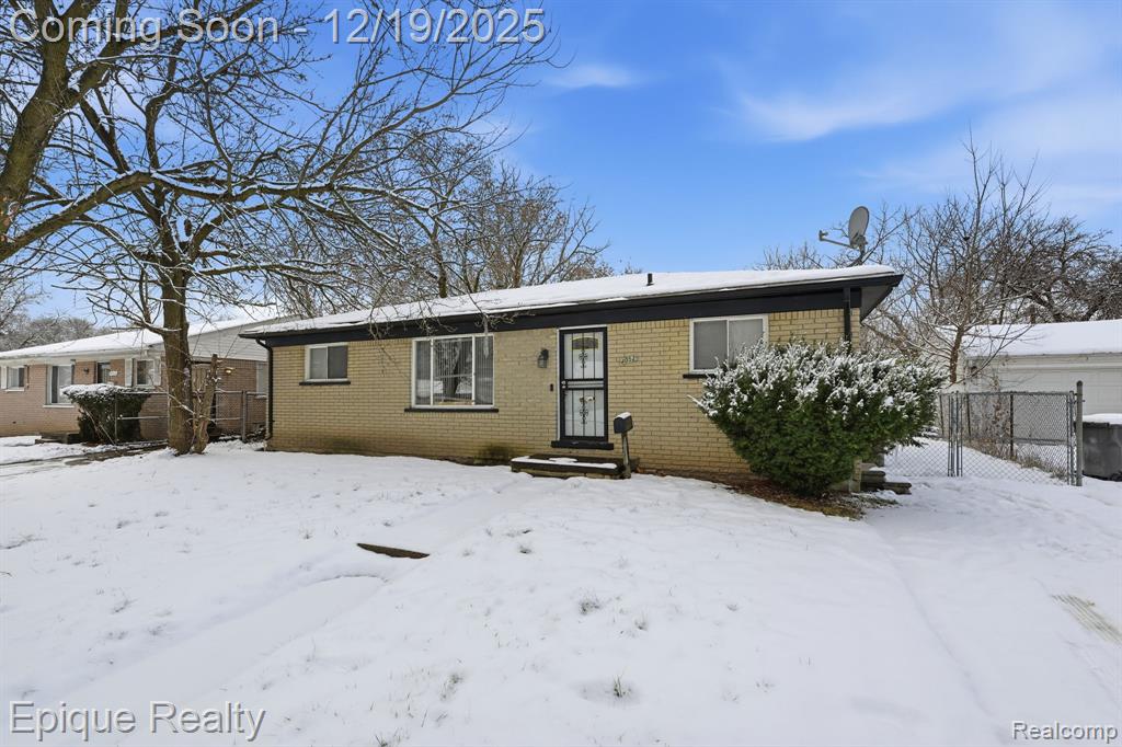 4052 Burton Street Inkster, MI 48141 - Photo 3 of 28