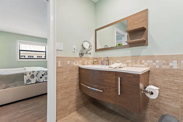 $1,195,000 | 348 River Drive, Tequesta, FL 33469