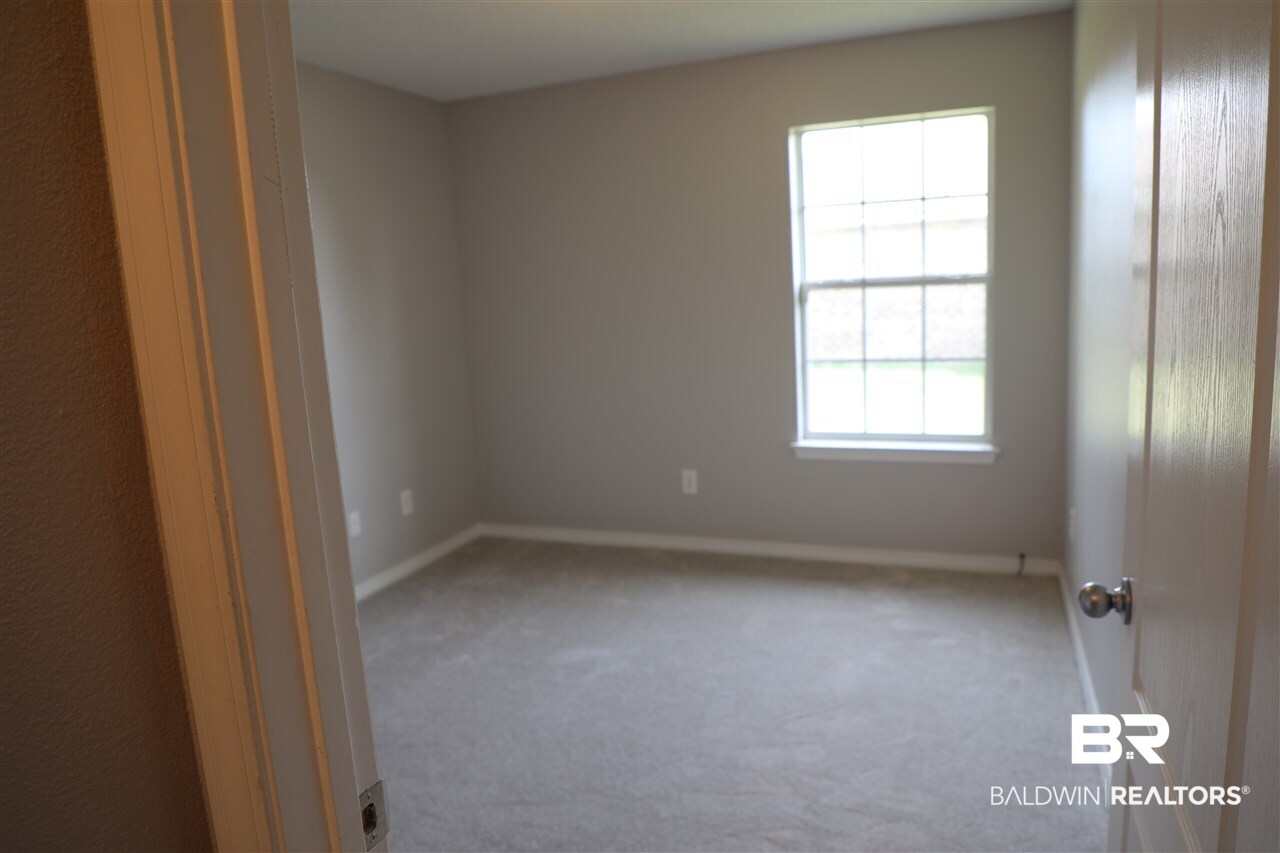 15450 Paddington Drive Foley, AL 36535 - Photo 30 of 32