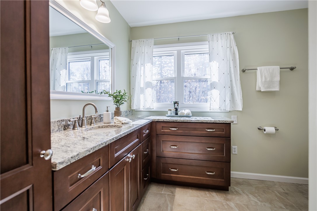 416 Thayer Road Perinton, NY 14450 - Photo 16 of 34