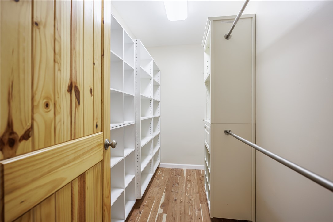 416 Thayer Road Perinton, NY 14450 - Photo 18 of 34