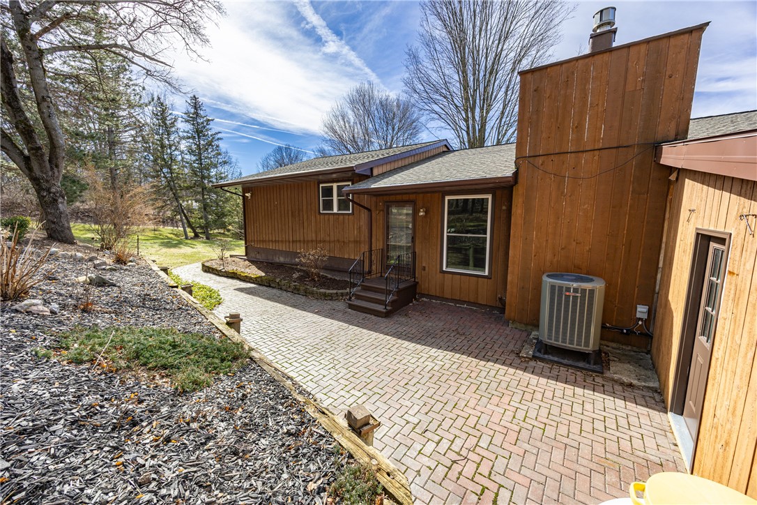 416 Thayer Road Perinton, NY 14450 - Photo 29 of 34