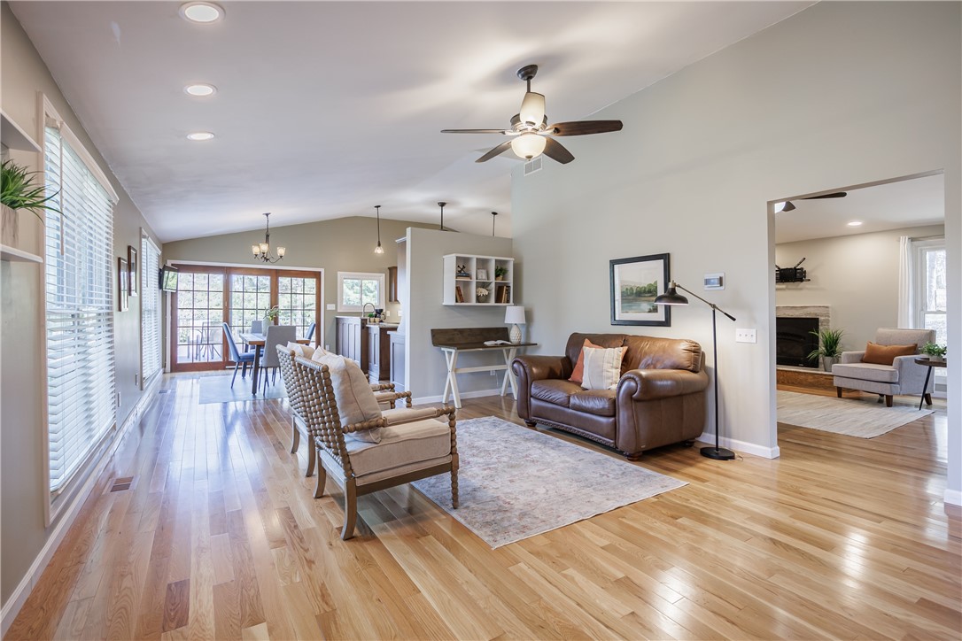 416 Thayer Road Perinton, NY 14450 - Photo 3 of 34