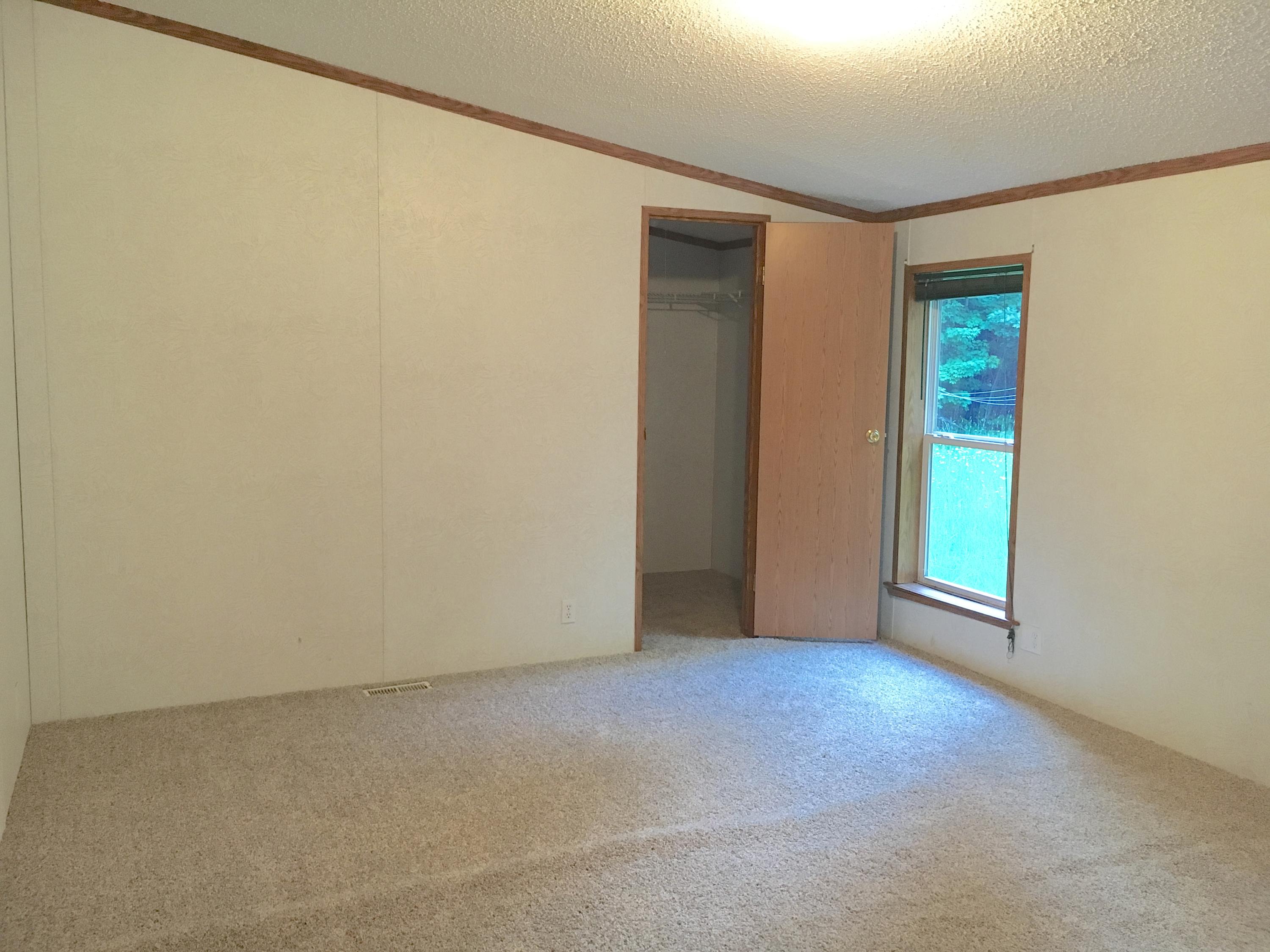 4791 Long Lake Road Cheboygan, MI 49721 - Photo 15 of 27 Gallery Image 15