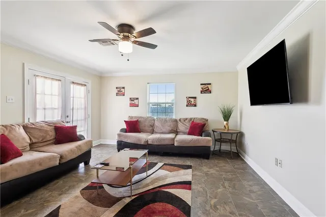 $235,000 | 2433 Congressman Hebert Drive, Chalmette, LA 70043