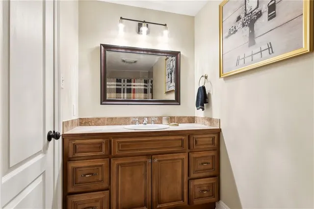 $235,000 | 2433 Congressman Hebert Drive, Chalmette, LA 70043