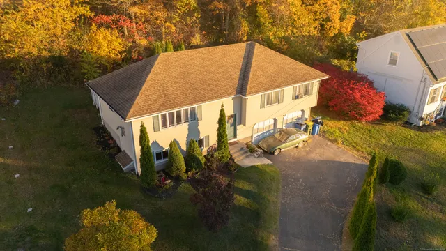 $379,900 | 147 Sprucedale Drive, Waterbury, CT 06706