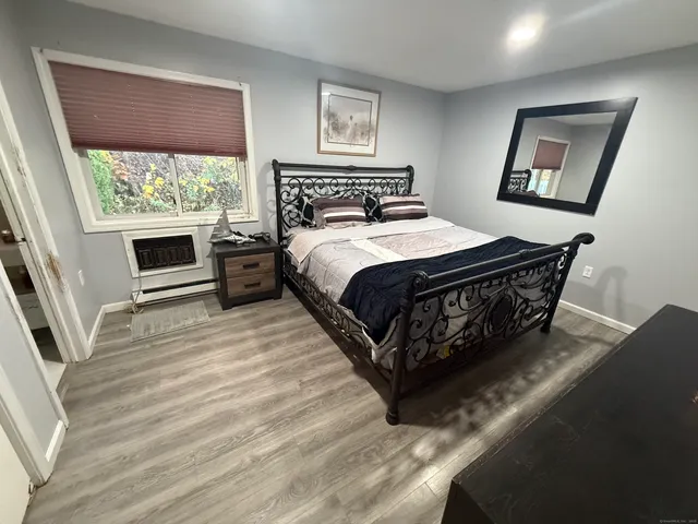 $379,900 | 147 Sprucedale Drive, Waterbury, CT 06706