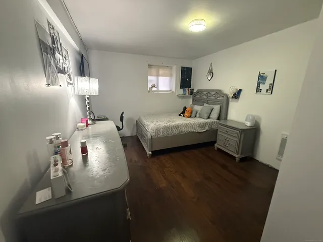 $379,900 | 147 Sprucedale Drive, Waterbury, CT 06706