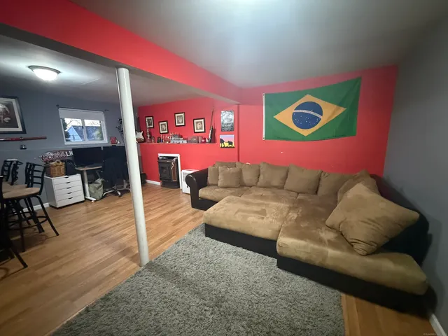 $379,900 | 147 Sprucedale Drive, Waterbury, CT 06706