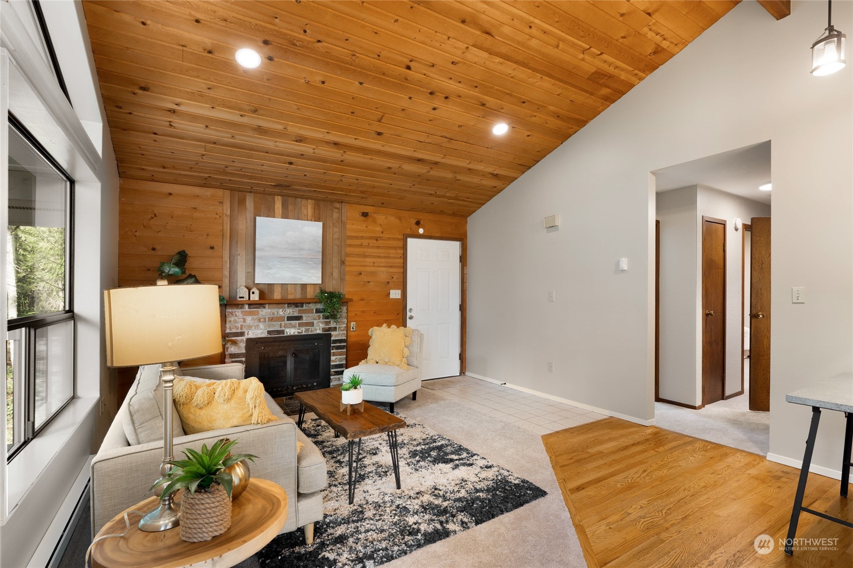 21440 Northeast Union Hill Road Redmond, WA 98053 - Photo 14 of 37