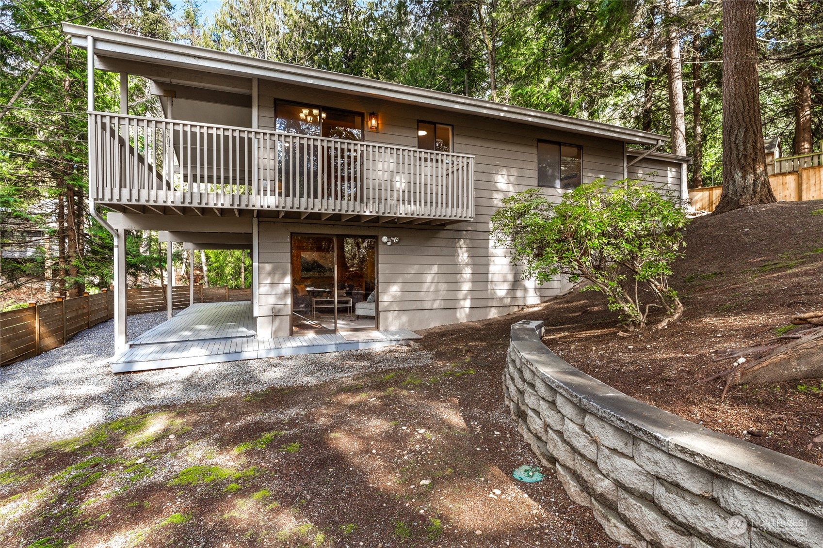 21440 Northeast Union Hill Road Redmond, WA 98053 - Photo 9 of 37