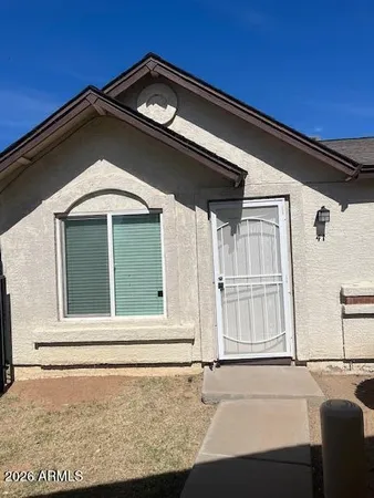 $1,399 | 3351 North 69th Drive, Unit 41, Phoenix, AZ 85033