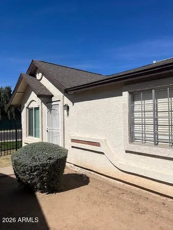 $1,399 | 3351 North 69th Drive, Unit 41, Phoenix, AZ 85033