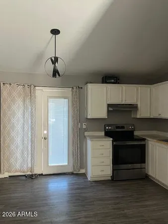 $1,399 | 3351 North 69th Drive, Unit 41, Phoenix, AZ 85033
