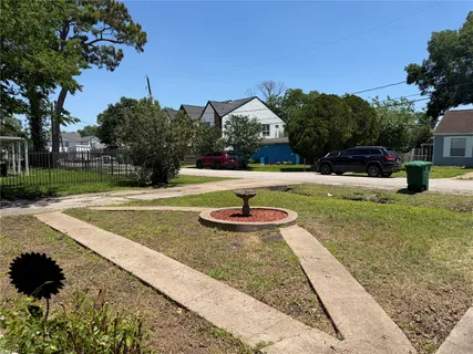 $1,199 | 7120 Goforth Street, Houston, TX 77021
