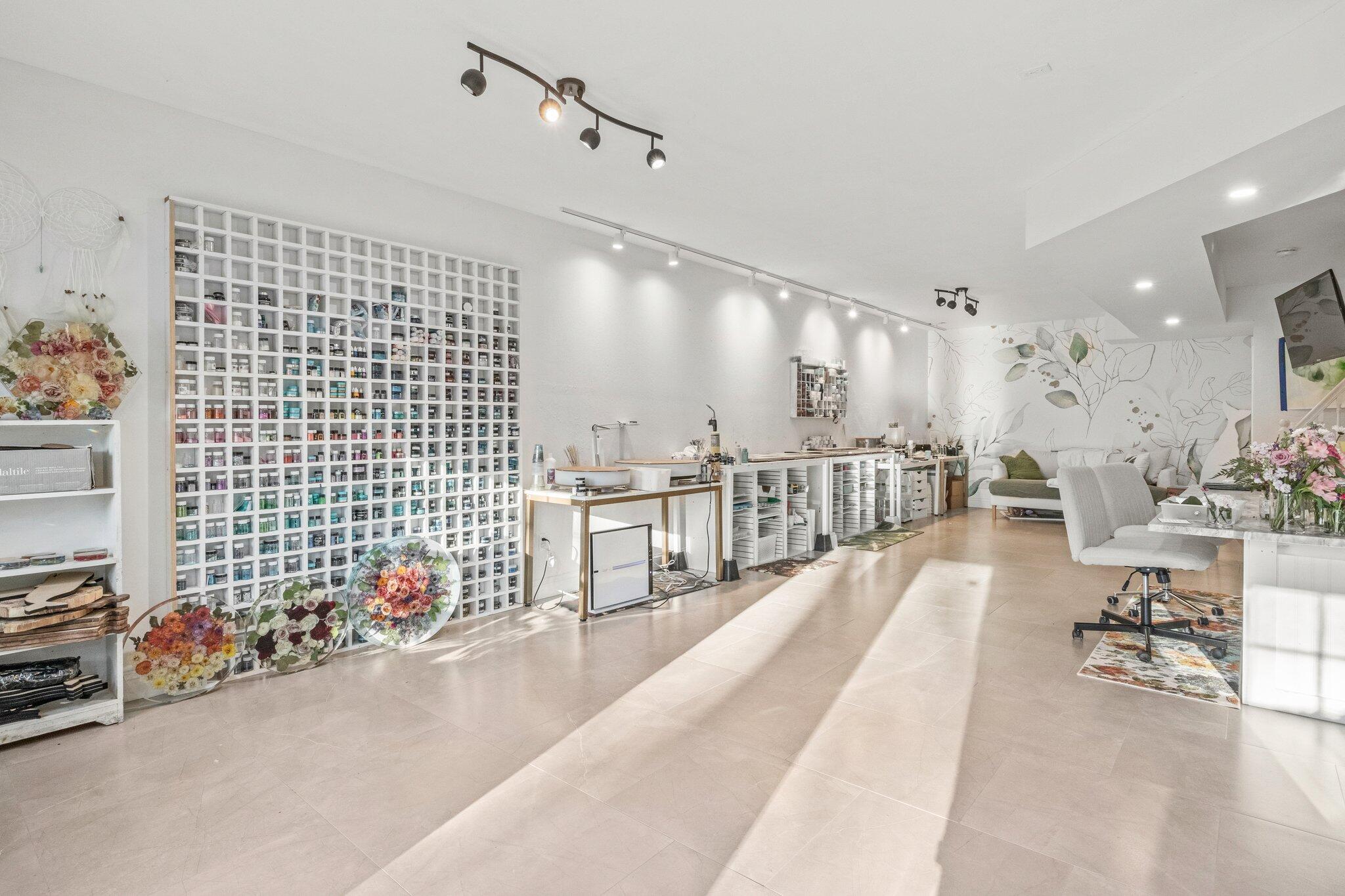 9 Deacons Path Sandwich, MA 02563 - Photo 28 of 41 a lobby with a couch and chairs