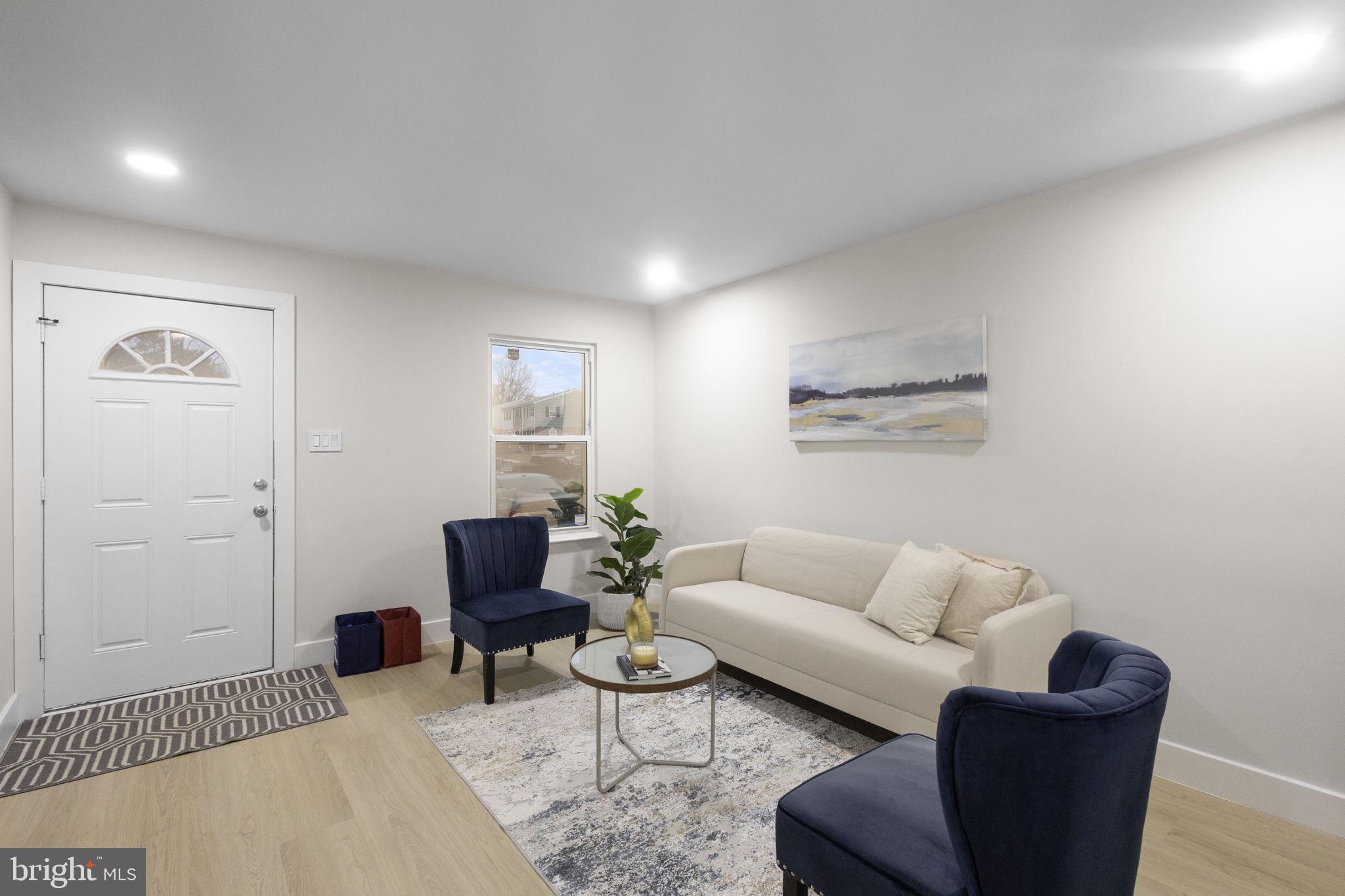 8225 Parham Court Severn, MD 21144 - Photo 5 of 28 Family Room