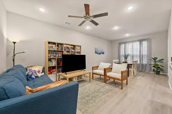 $2,395 | 2756 Baneberry Lane, Mesquite, TX 75150