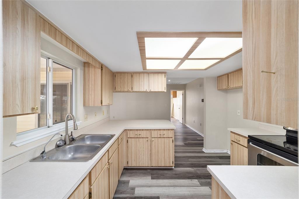 11153 Southwest 79th Avenue Ocala, FL 34476 - Photo 10 of 42