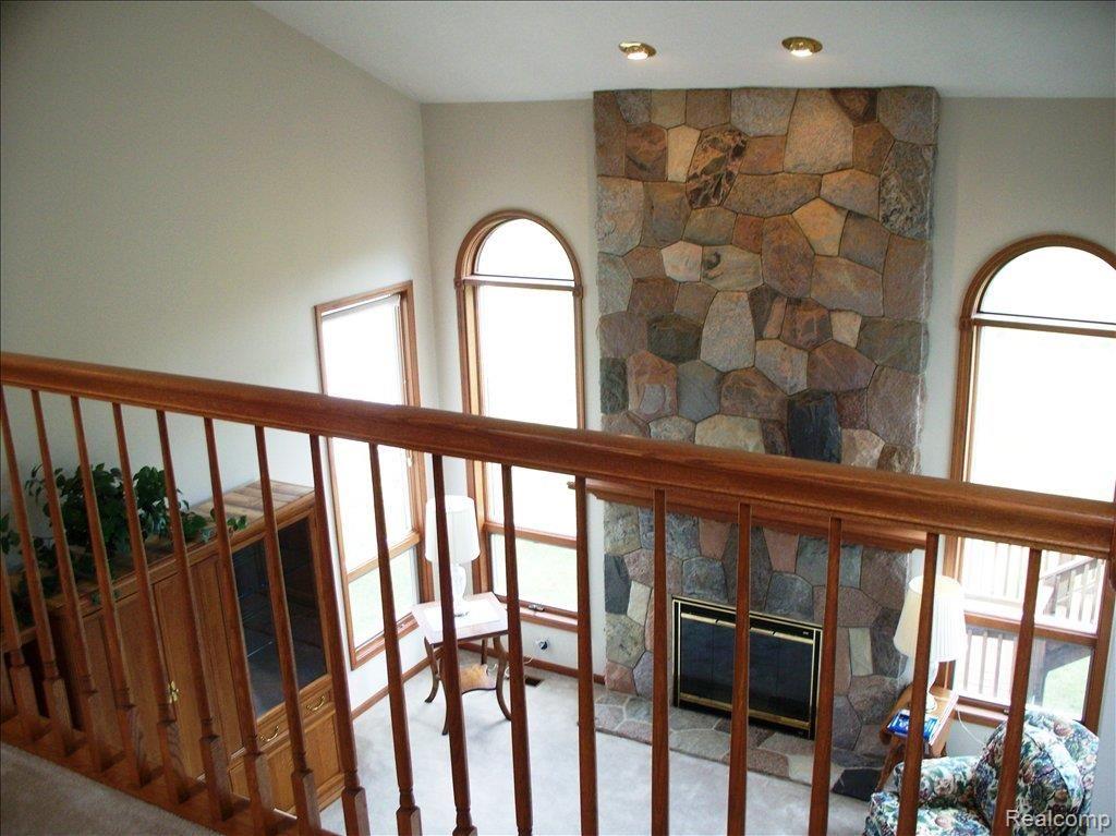 9159 Parshallville Road Fenton, MI 48430 - Photo 20 of 25 Upstairs