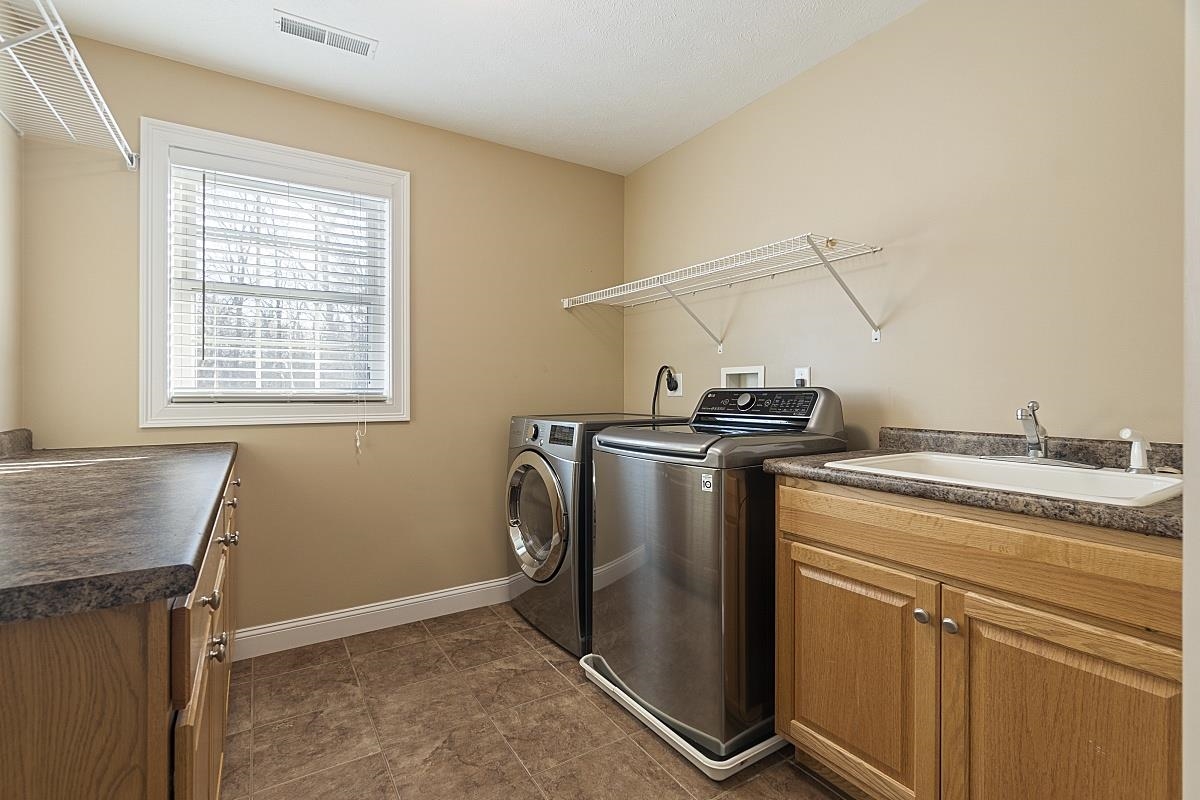 7 Ludlow Road Windham, NH 03087 - Photo 27 of 35