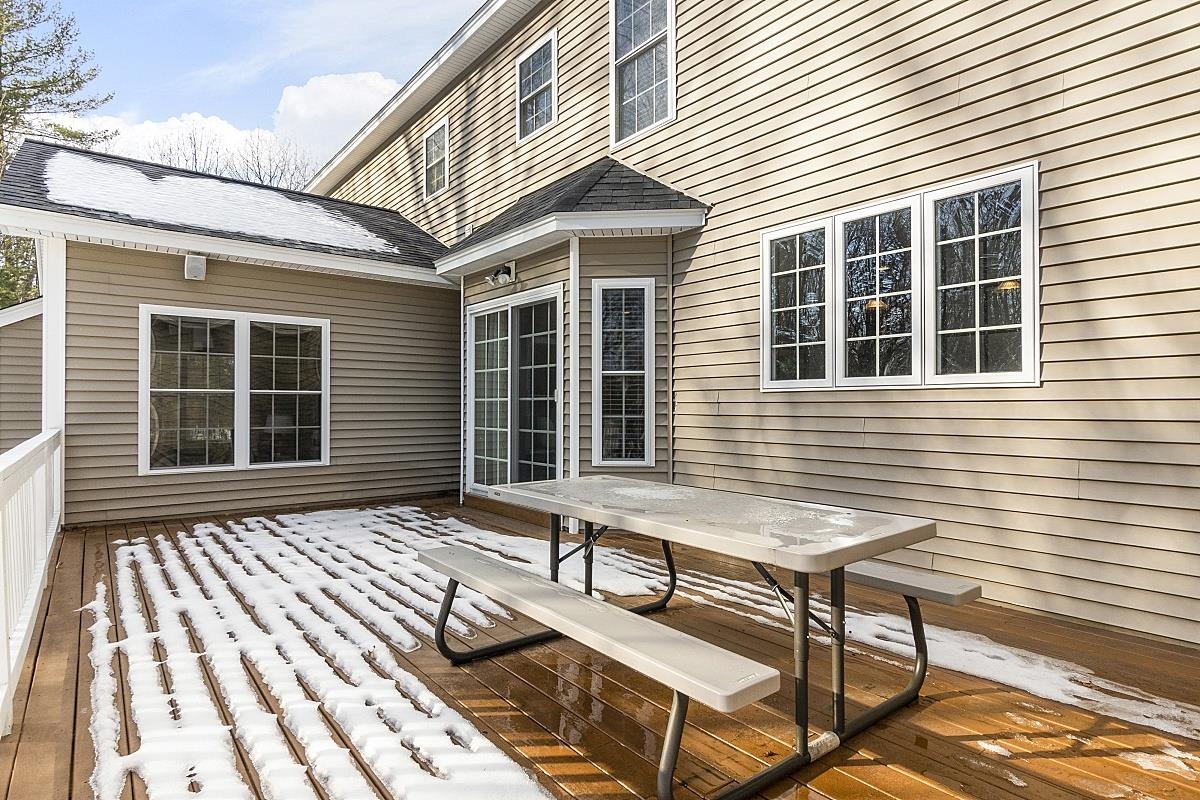 7 Ludlow Road Windham, NH 03087 - Photo 31 of 35