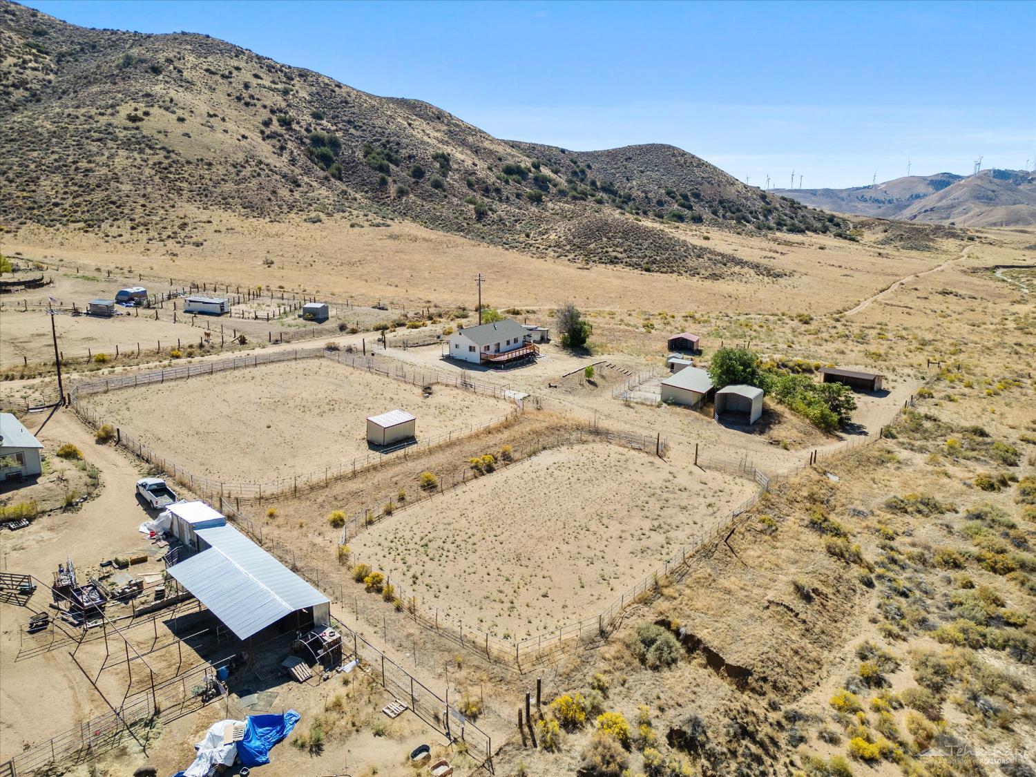 21901 Old Well Road Tehachapi, CA 93561 - Photo 5 of 26 Gallery Image 5