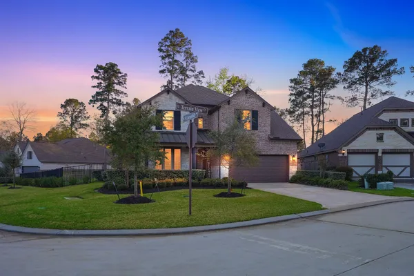 $570,000 | 203 Terrain View, Willis, TX 77318