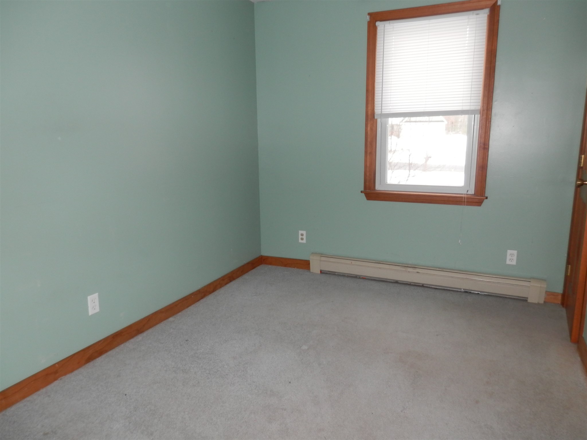 226 Sandogardy Pond Road Northfield, NH 03276 - Photo 7 of 12 Gallery Image 7