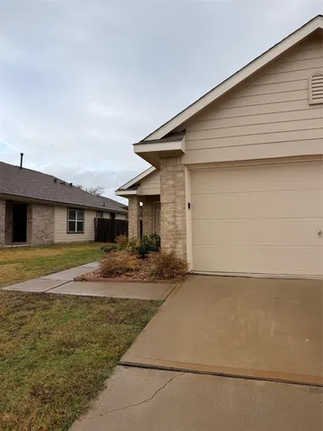 $1,650 | 11110 South Lake Mist Lane, Willis, TX 77318