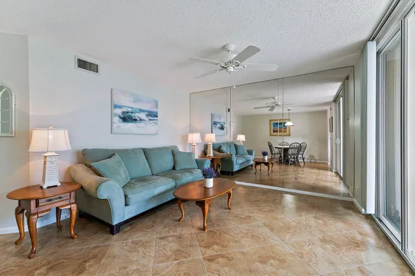 $395,000 | 353 Highway 1, Unit C203, Jupiter, FL 33477