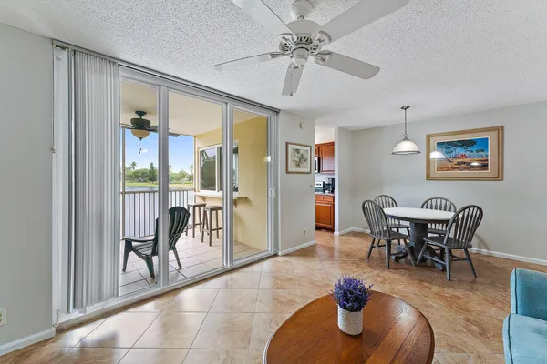 $395,000 | 353 Highway 1, Unit C203, Jupiter, FL 33477