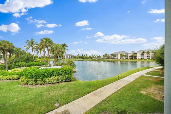 $395,000 | 353 Highway 1, Unit C203, Jupiter, FL 33477